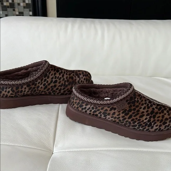 UGG Tasman Caspian Slippers - Picture 2 of 7